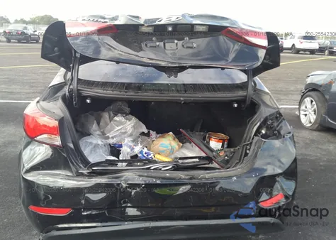 2015 Hyundai Elantra Se z USA, uszkodzony, nr VIN 5NPDH4AE4FH622625